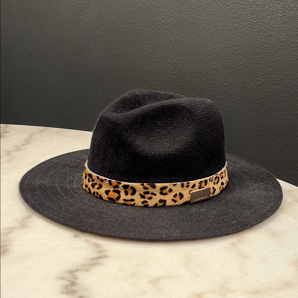❌SOLD❌ Vince camuto hat